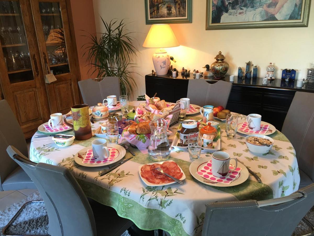 Bed and Breakfast Asphodele Ambon Zewnętrze zdjęcie